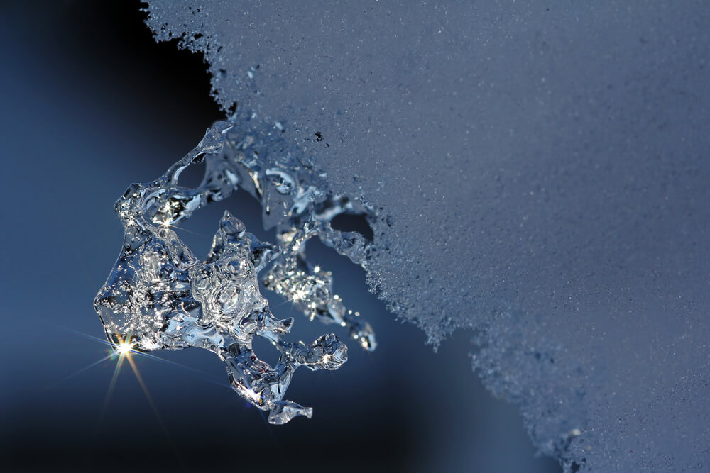 Winter,Ice,Sculpture.,A,Brilliant,Icicle